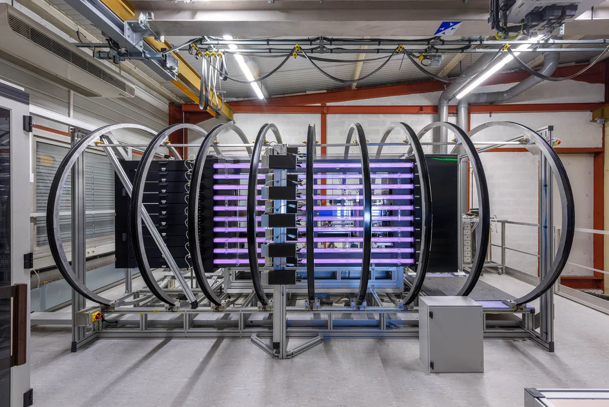 La machine Tyrex-2 conçue par le service optique des neutrons de l’ILL